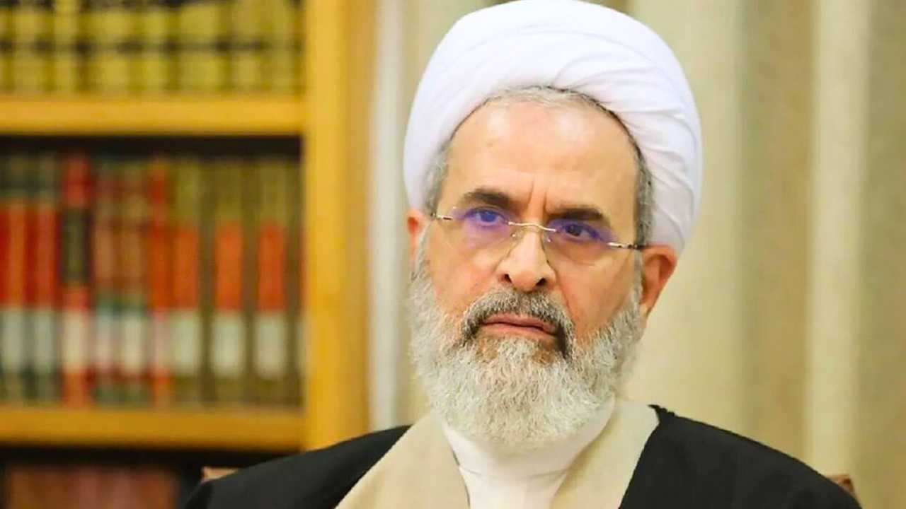 খামেনির উত্তরসূরী হিসেবে দায়িত্ব গ্রহণের কয়েক ঘন্টার মধ্যেই মৃত্যু আরাফির! দাবি রিপোর্টে