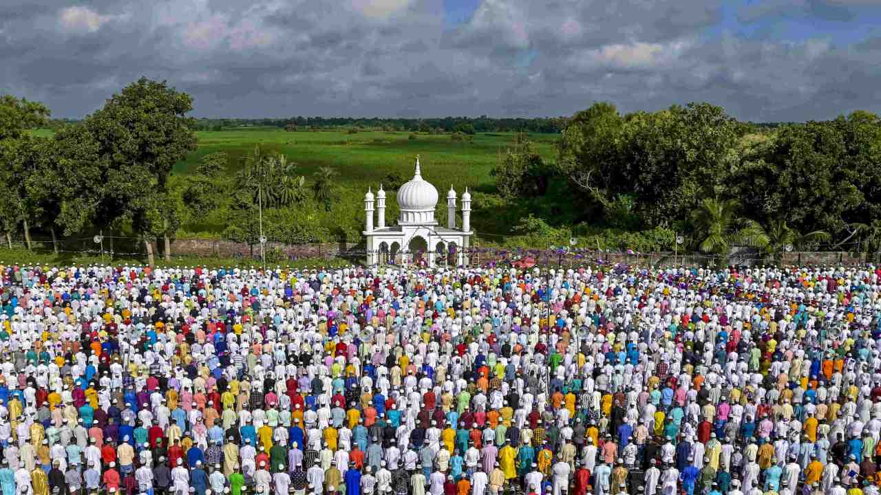 ২০ না ২১ মার্চ, বাংলা সহ রাজ্যগুলিতে ঈদে কবে বন্ধ থাকবে স্কুল?