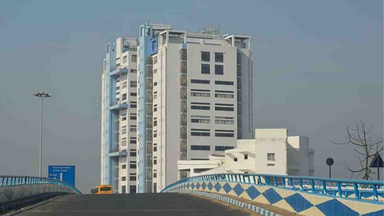 পোর্টালে সমস্যায় আপডেট করা যাচ্ছে না সার্ভিস বুক, কর্মীদের নয়া নির্দেশ রাজ্য সরকারের