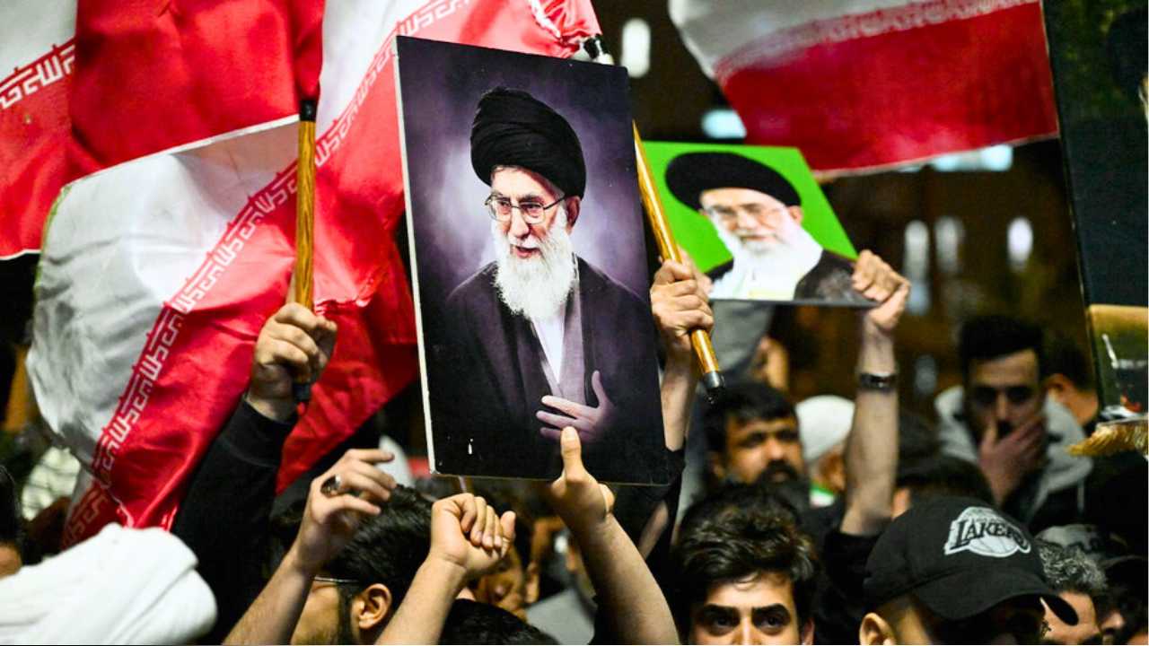 “ইরানের সিংহাসনে যেই বসুক মরতে হবে!” বিরাট হুমকি ইজরায়েলের