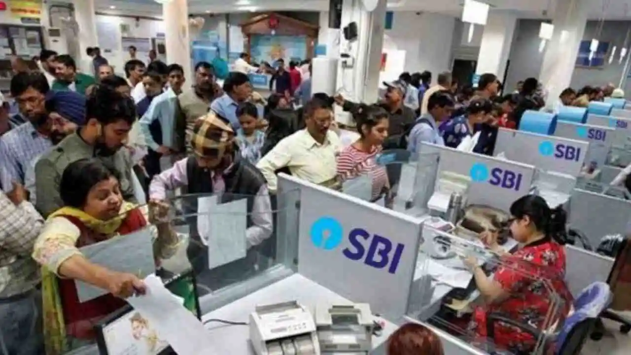 ফিক্সড ডিপোজিটে সুদের হার বাড়াল SBI, পোয়া বারো গ্রাহকদের