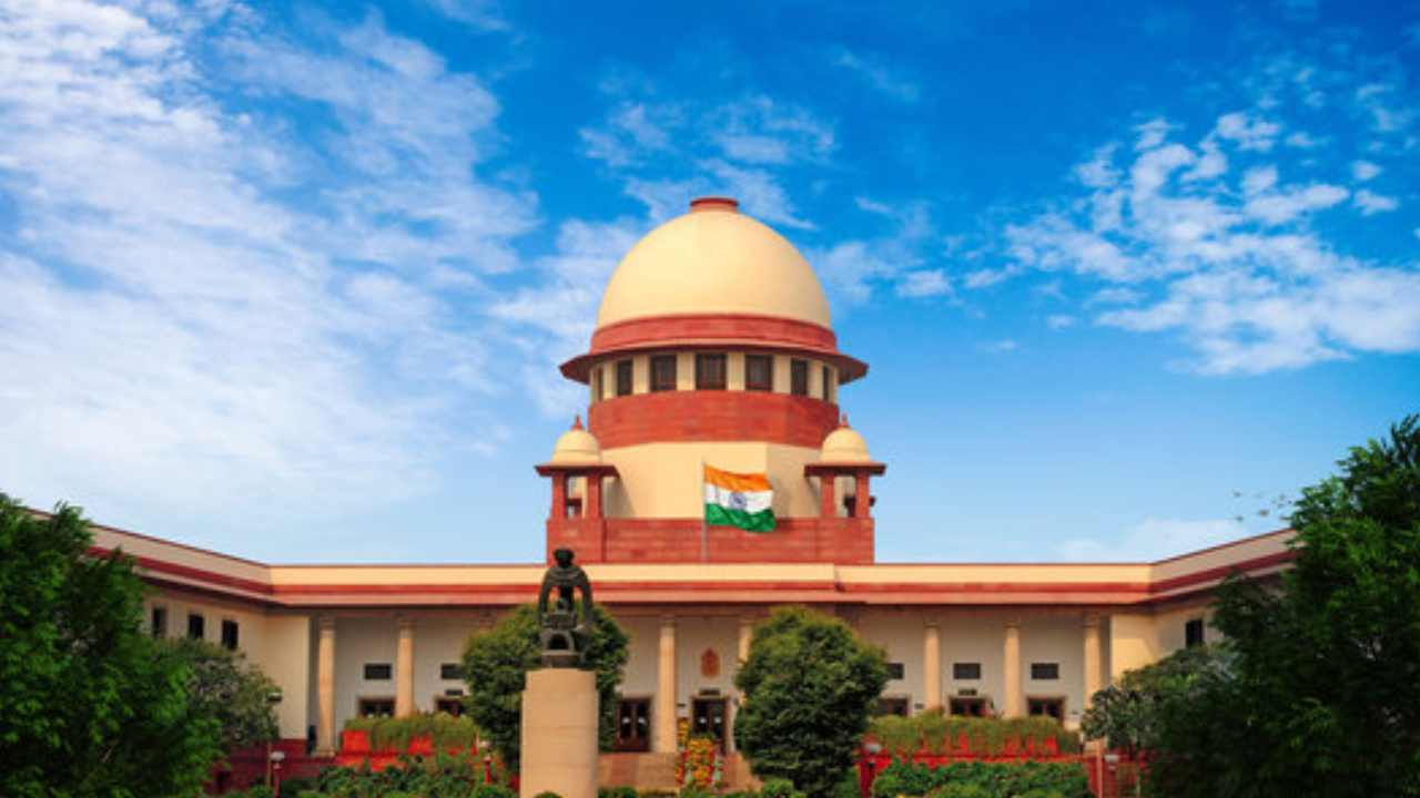 ১৩ বছর ধরে শয্যাশায়ী, গাজিয়াবাদের যুবককে দেশে প্রথম ইচ্ছামৃত্যুর অনুমতি সুপ্রিম কোর্টের