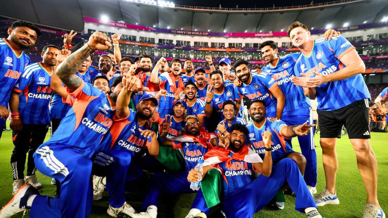 ফাইনালের আগেই মৃত্যু হয় দিদি, জামাইবাবুর! তবুও দলকে বিশ্বকাপ জেতাতে নামেন ভারতীয় ক্রিকেটার